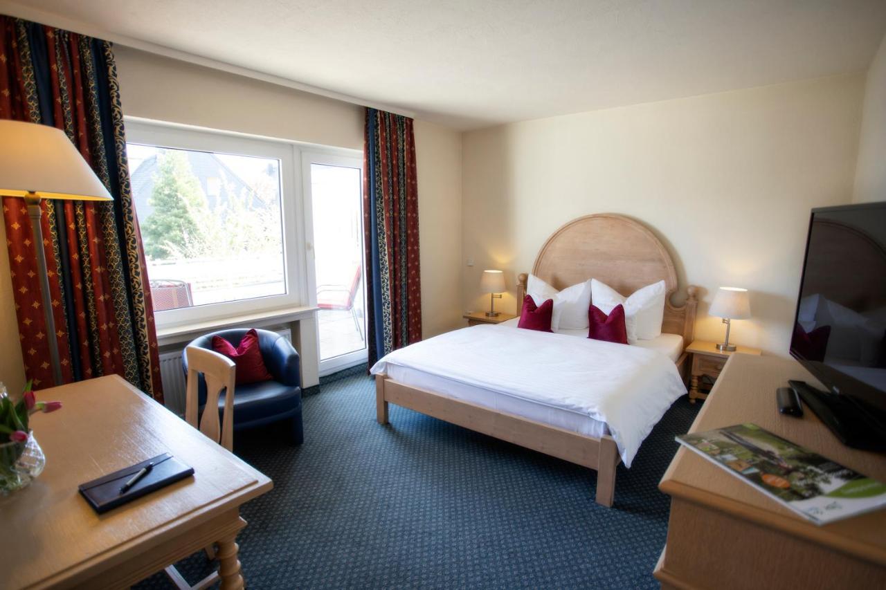 Hotel Zur Post Brilon Extérieur photo